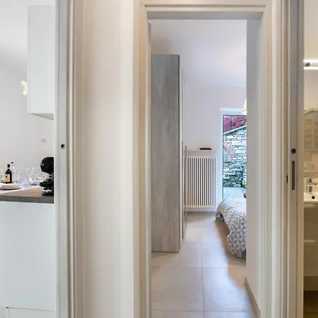 Residenza Jasmine Grey Дом отдыха