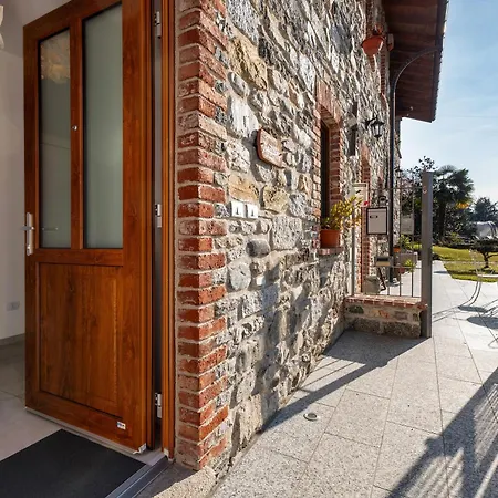 Residenza Jasmine Grey Вербания